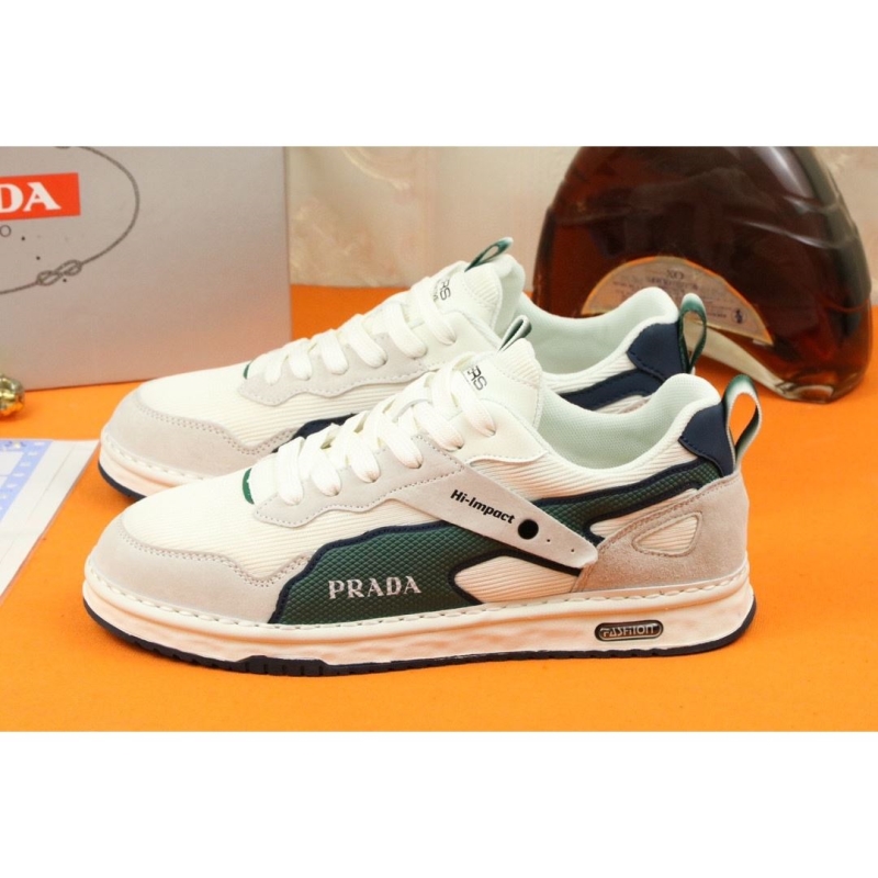 Pra*a casual shoes